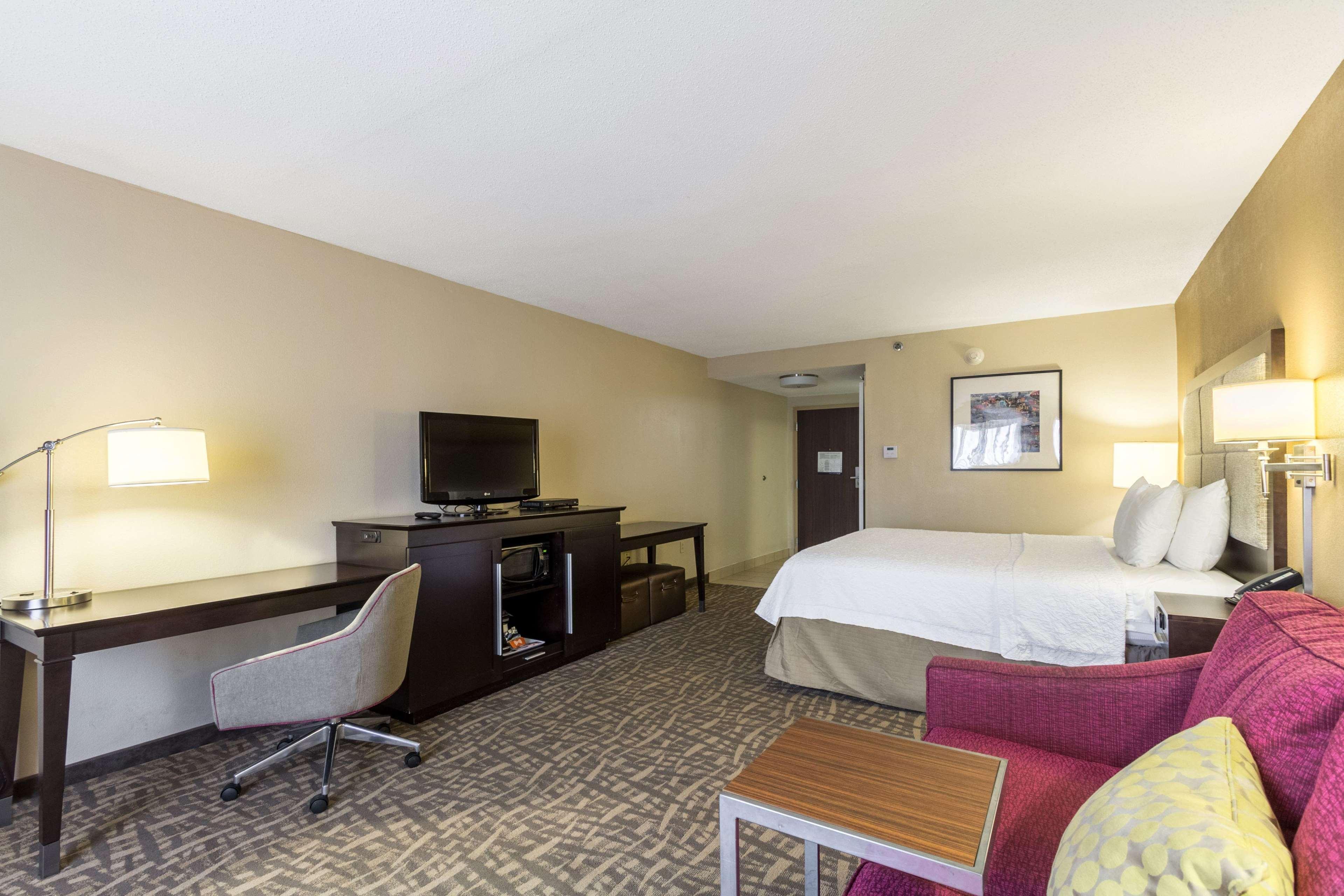 Hampton Inn Jackson Pearl Intrntl Airport Экстерьер фото