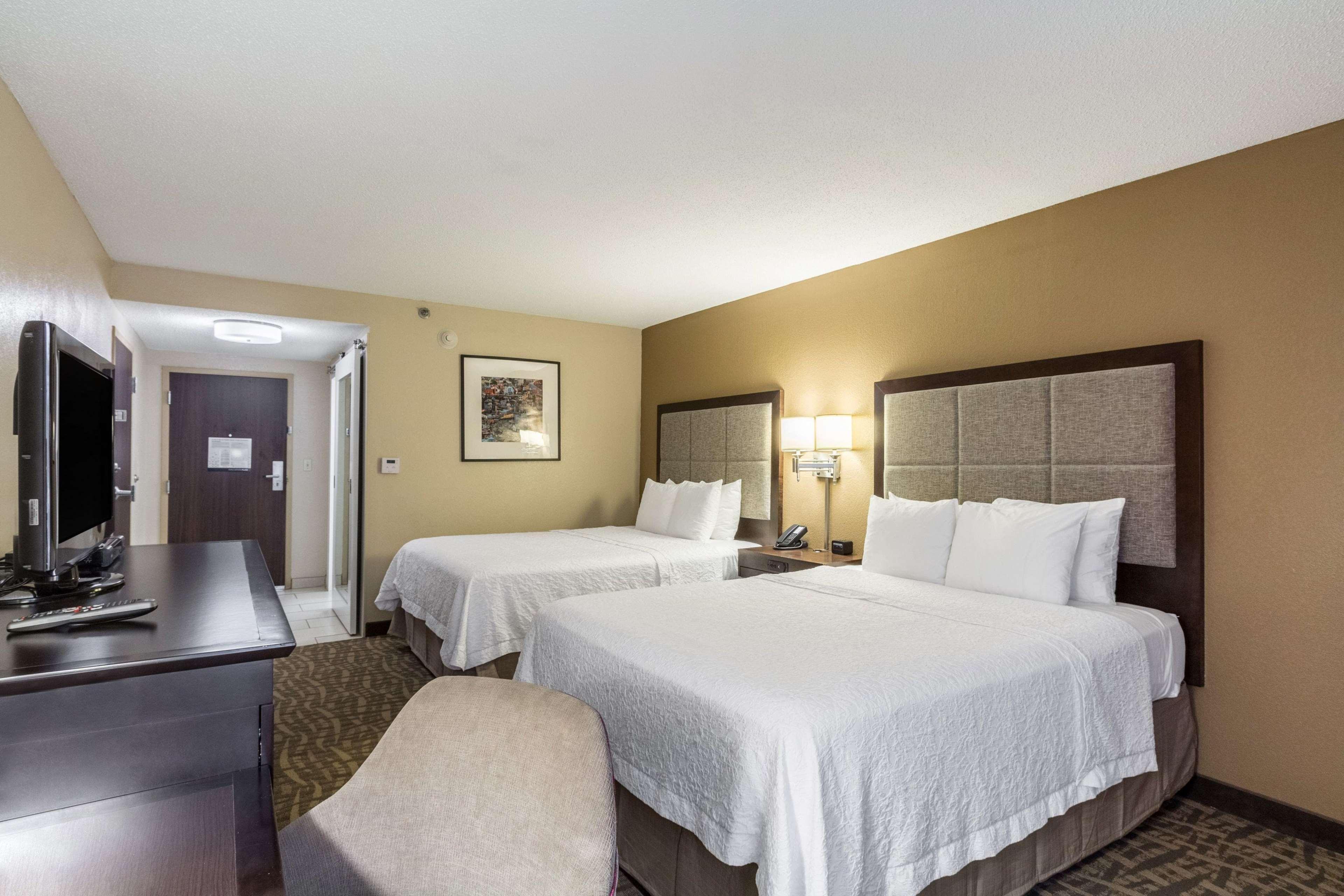 Hampton Inn Jackson Pearl Intrntl Airport Экстерьер фото