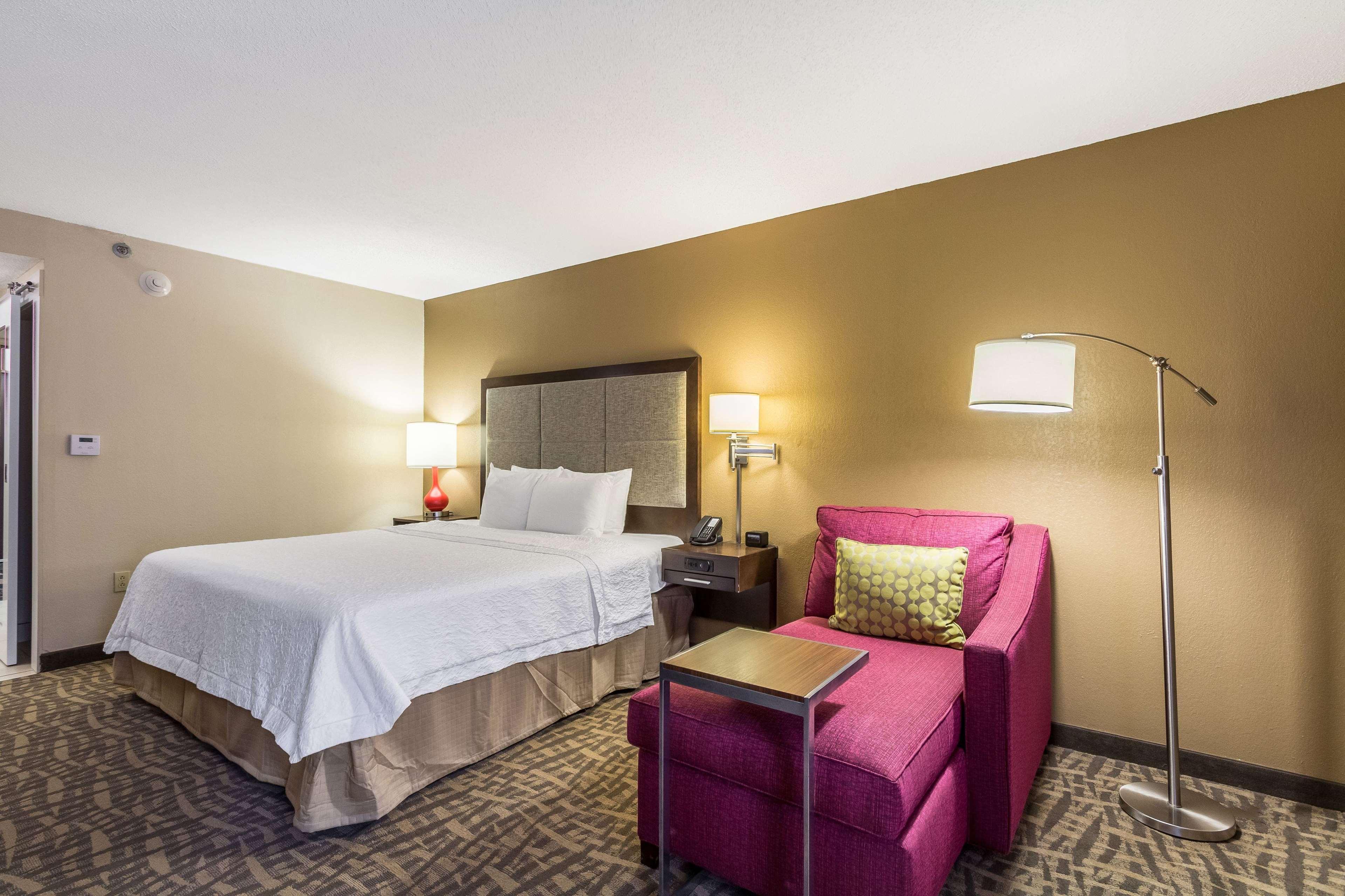 Hampton Inn Jackson Pearl Intrntl Airport Экстерьер фото