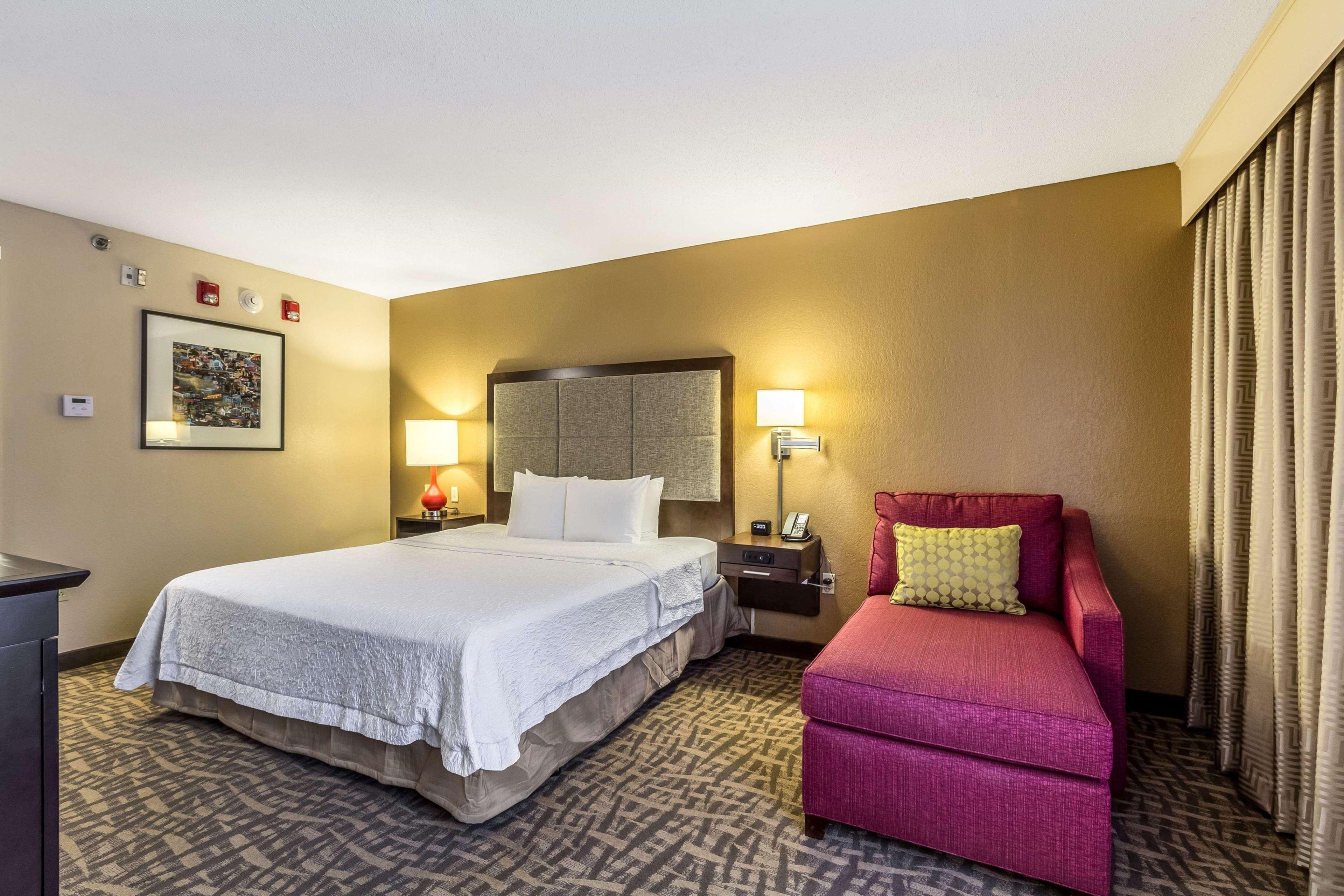 Hampton Inn Jackson Pearl Intrntl Airport Экстерьер фото
