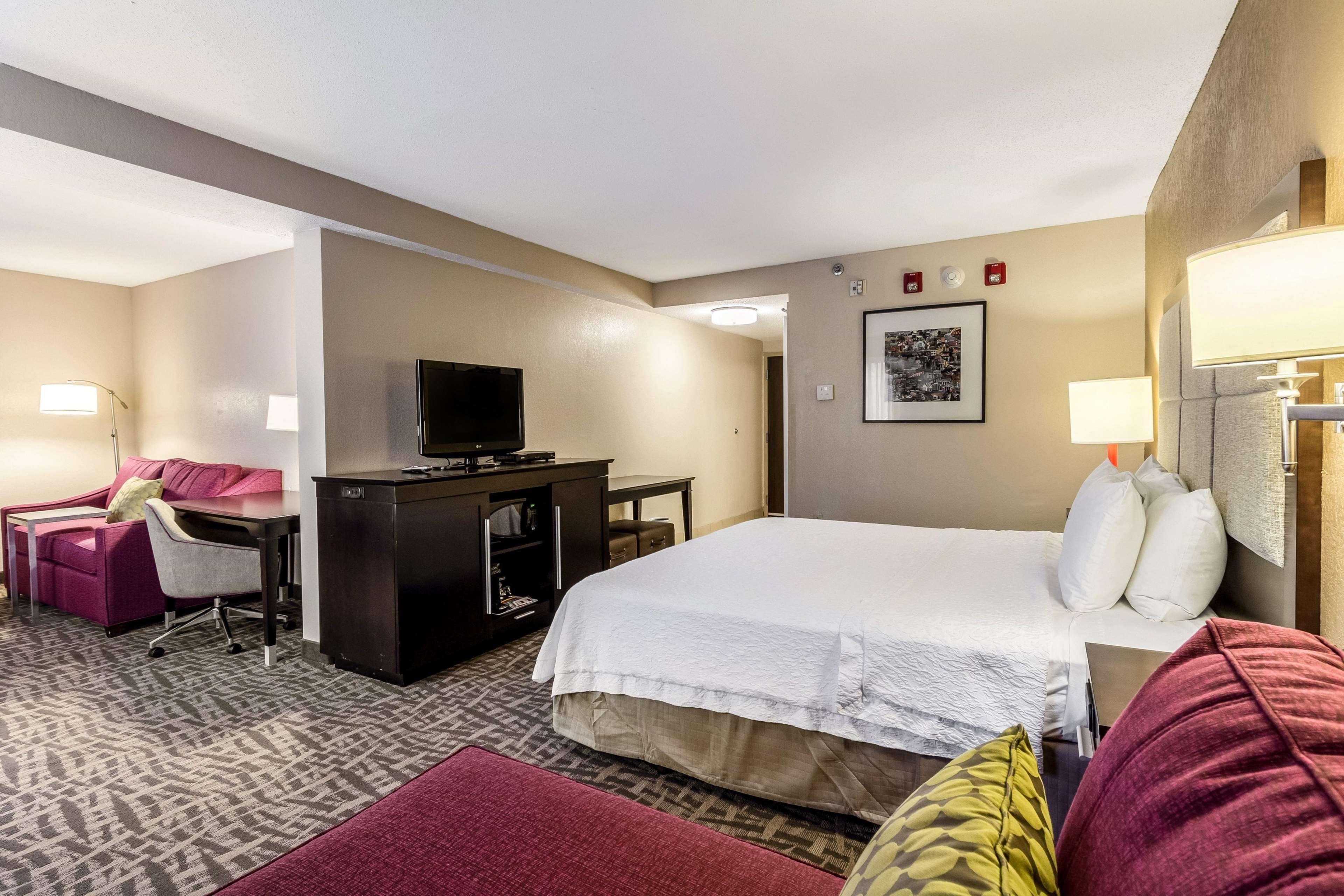 Hampton Inn Jackson Pearl Intrntl Airport Экстерьер фото