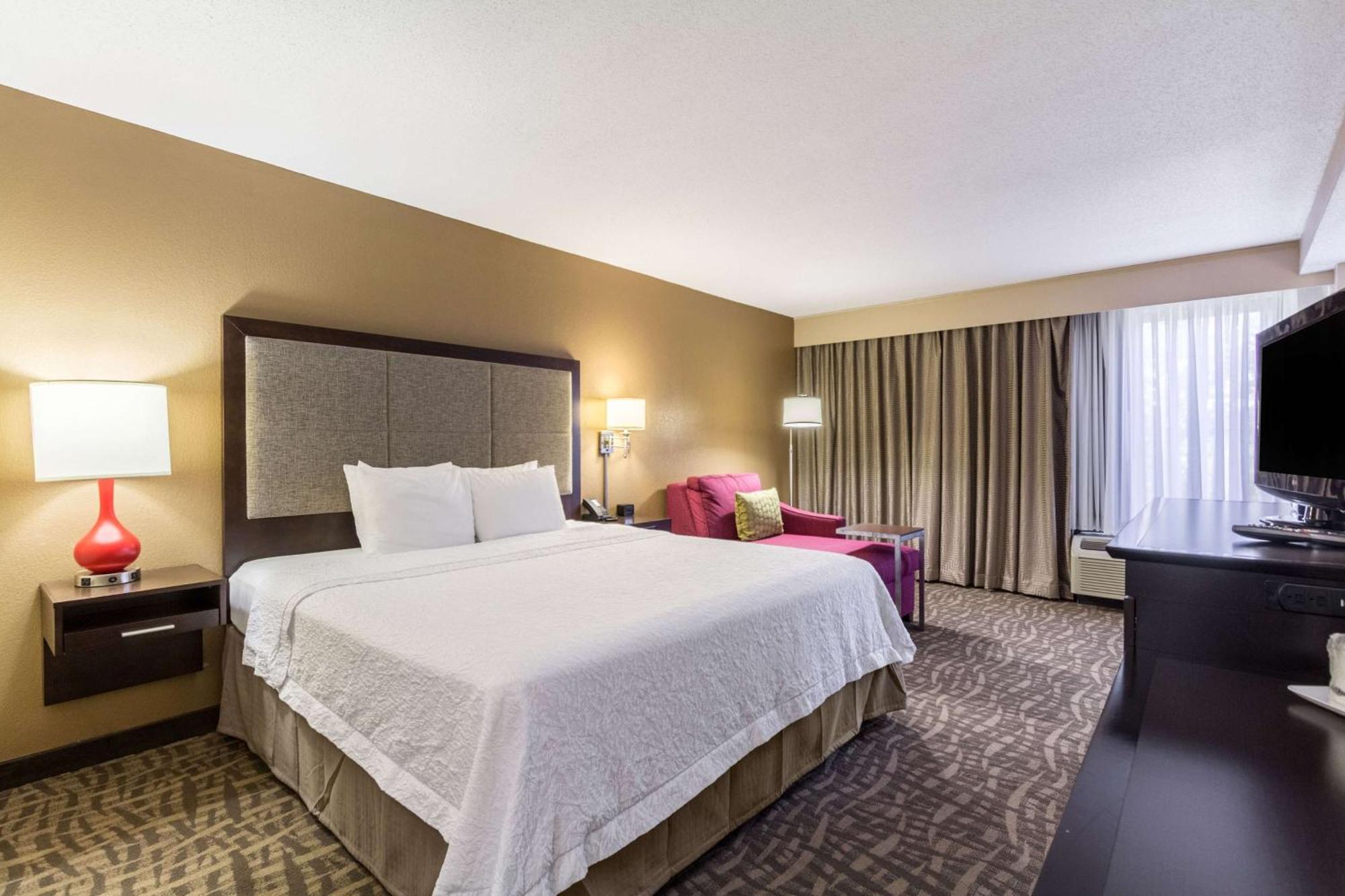 Hampton Inn Jackson Pearl Intrntl Airport Экстерьер фото