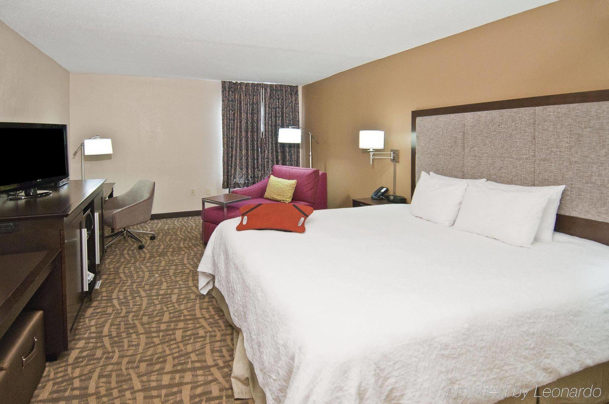 Hampton Inn Jackson Pearl Intrntl Airport Экстерьер фото